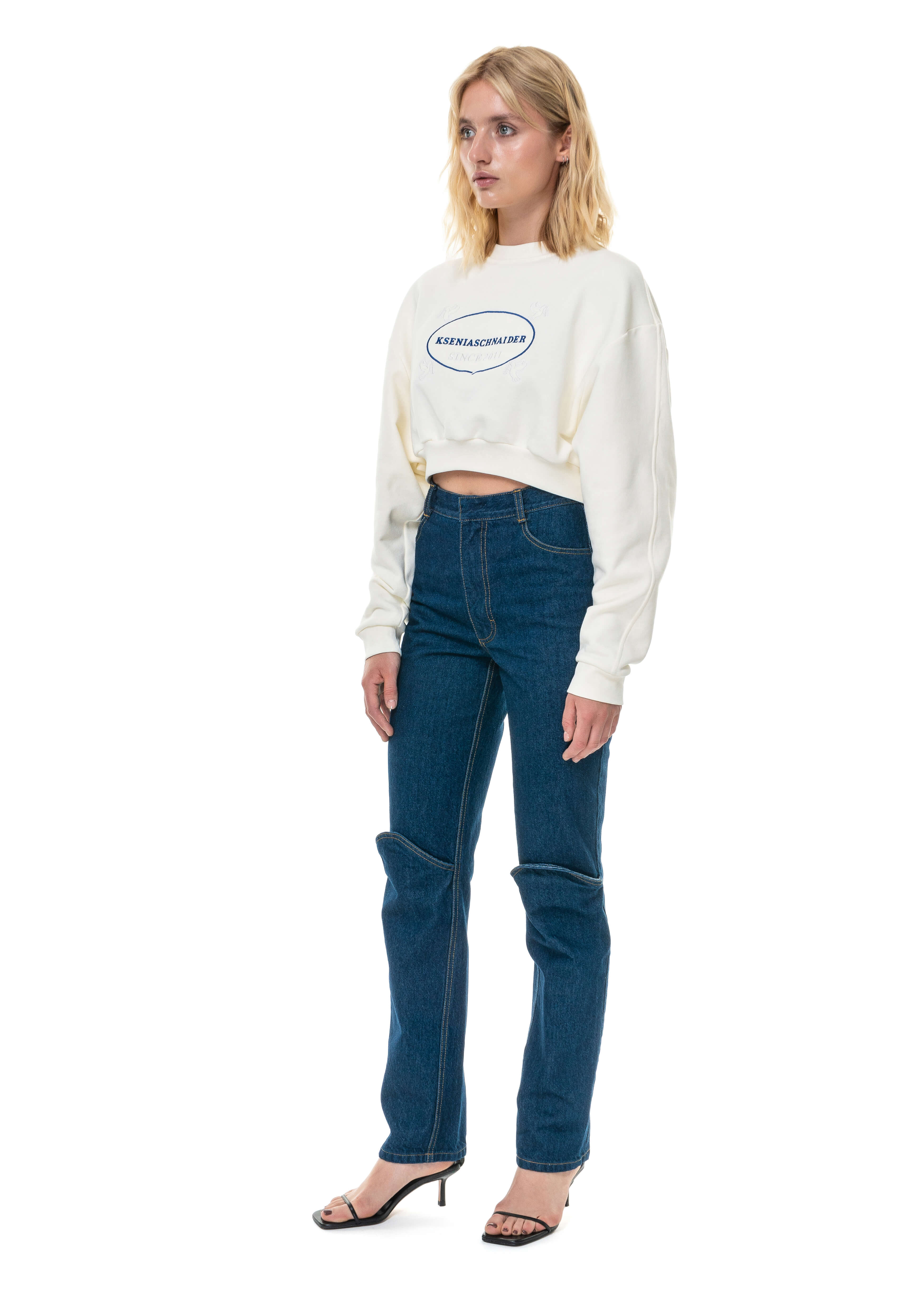 Jeans With Open Knee image