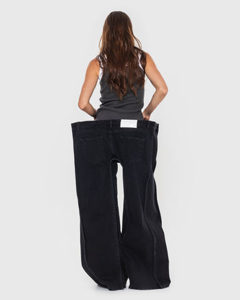 Voluminous Square Jeans