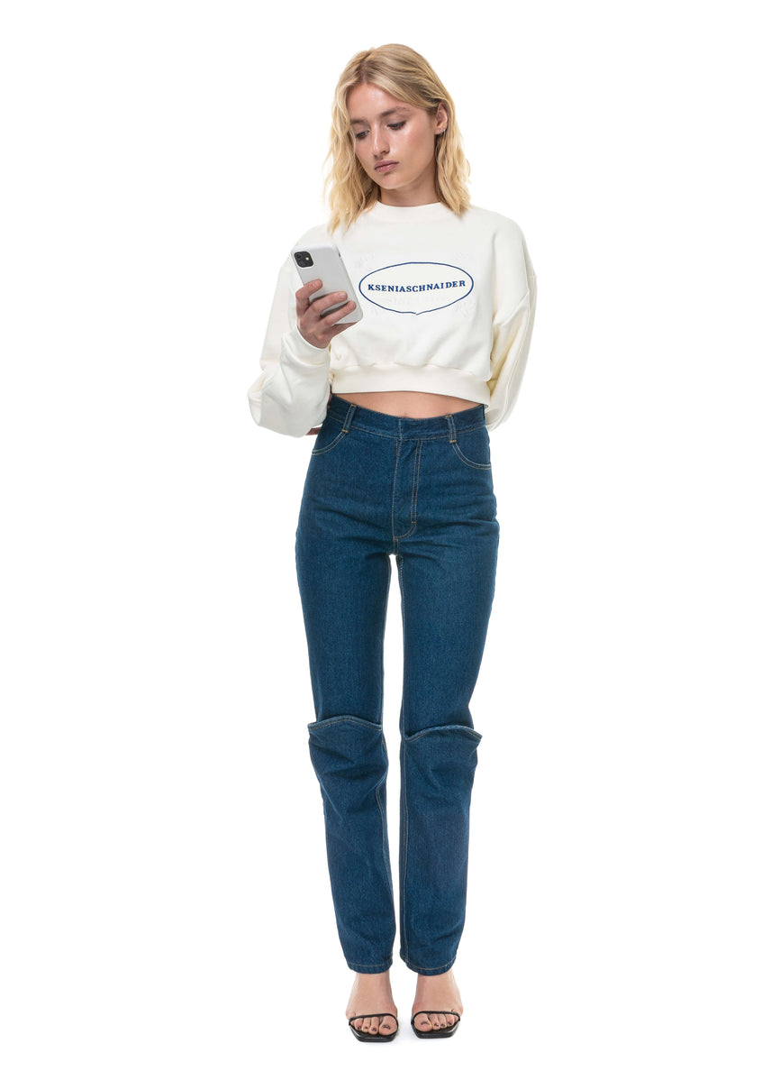 Jeans With Open Knee image